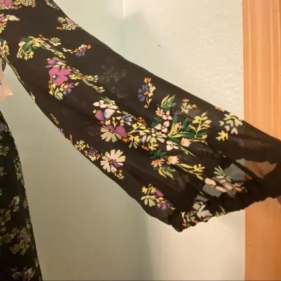 Q&A Los Angeles "Glitz & Glam Black Floral Midi - Picture 6 of 16